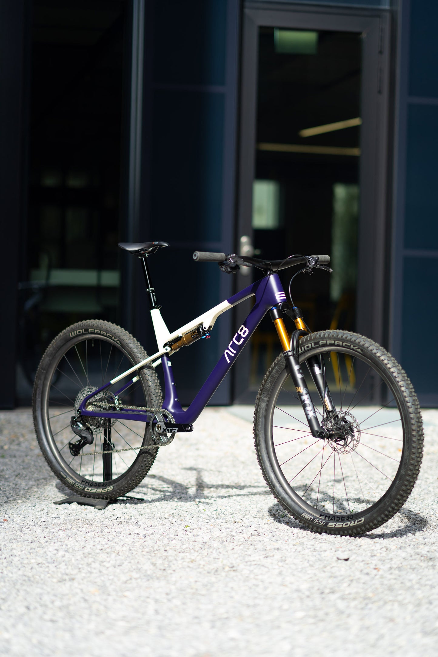 ARC8 Evolve FS | Shimano XTR Di2 | FOX Factory Suspension