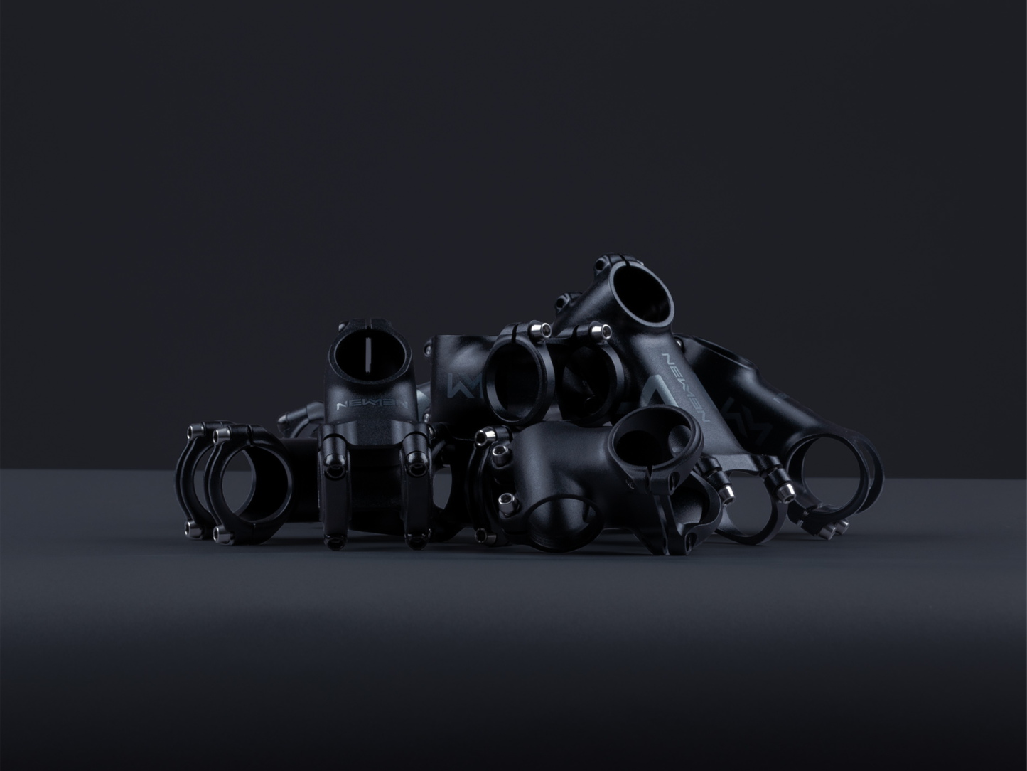 NEWMEN | STEM | EVOLUTION  318.4 | +/- 6°