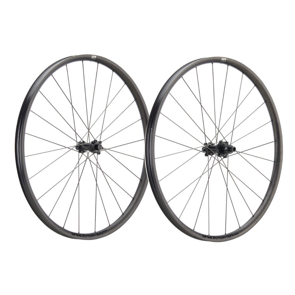 Phase30 Light Carbon Wheelset with Vonoa Carbon Spokes